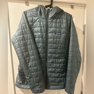 Patagonia Women’s Nano Puff Hooded Jacket